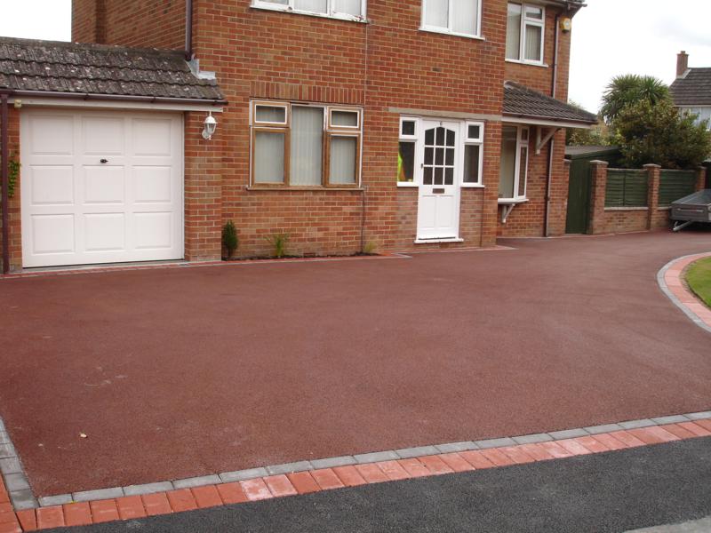 Red Tarmac 28