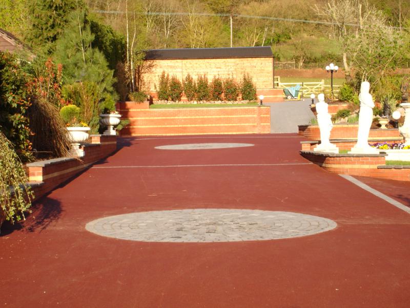 Red Tarmac 35