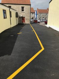 Tarmac09